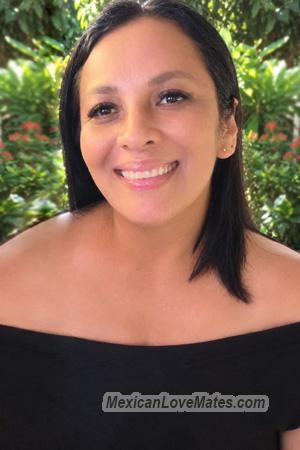 229163 - Martha Age: 44 - Costa Rica